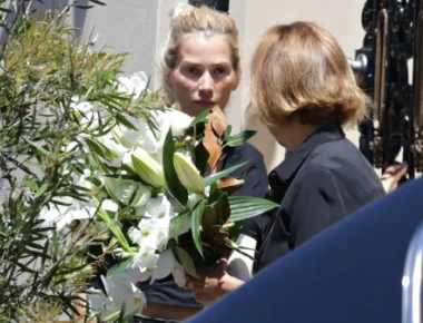 Η Βικτώρια Καρύδα μετακομίζει μόνιμα στην Αυστραλία με τα παιδιά της - Φοβάται για την ζωή της!